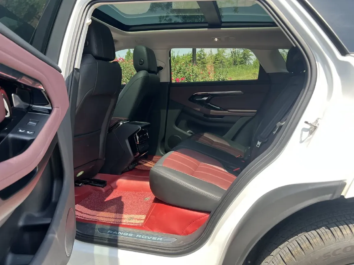 2023 Land Rover Range Rover Evoque 2.0T 249HP L4 9AT,autocango,china used car exporter,china ev exporter,chinese used car exporter,chinese used ev exporter