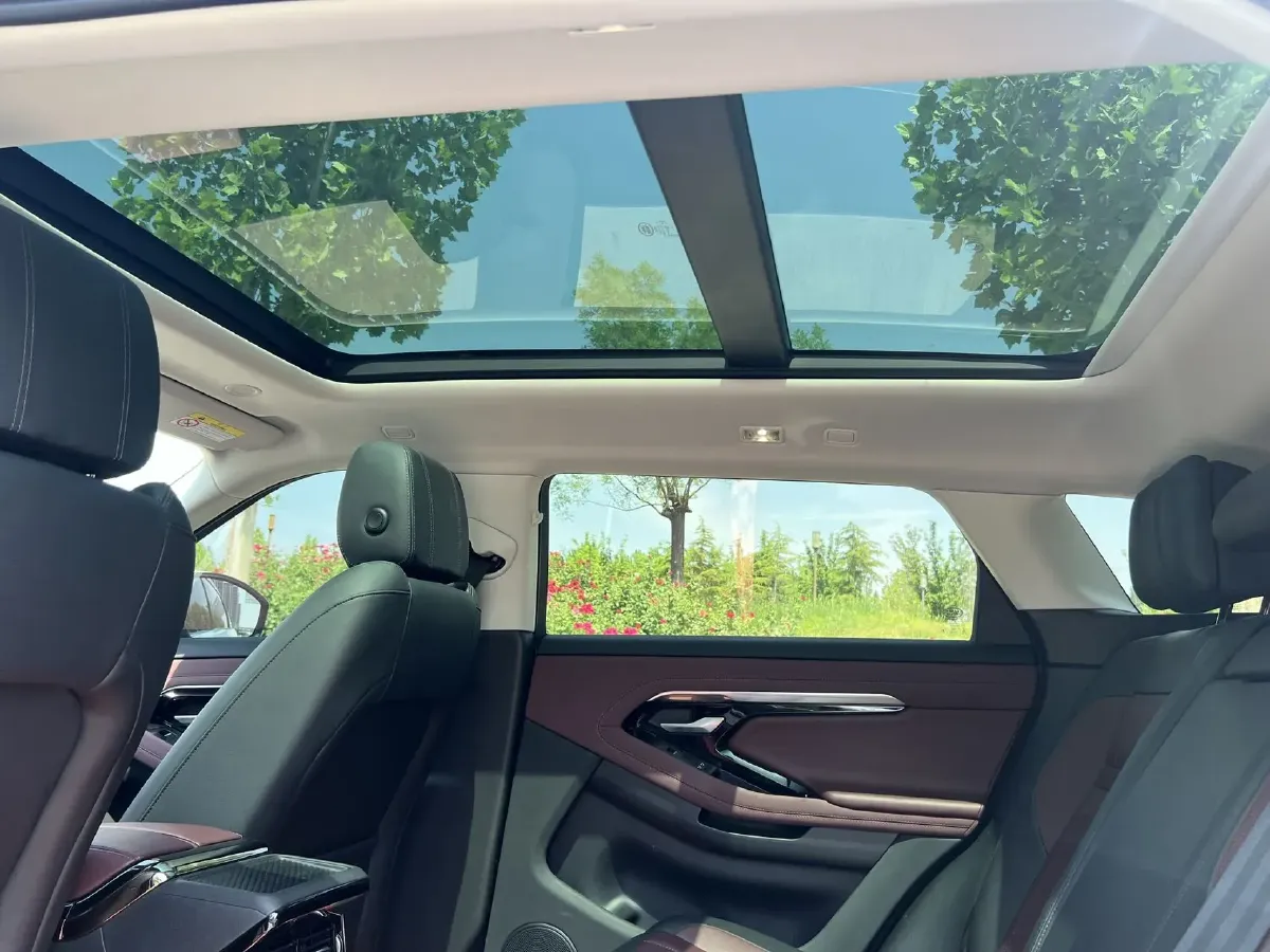 2023 Land Rover Range Rover Evoque 2.0T 249HP L4 9AT,autocango,china used car exporter,china ev exporter,chinese used car exporter,chinese used ev exporter