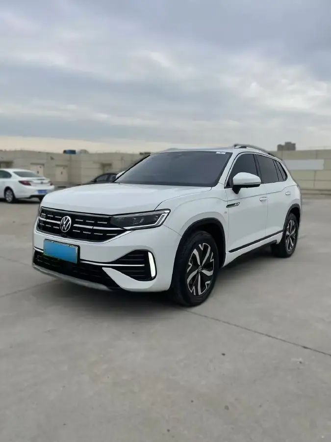 2023 Volkswagen Tayron GTE 1.4T 150HP L4 6DCT PHEV 13KWH