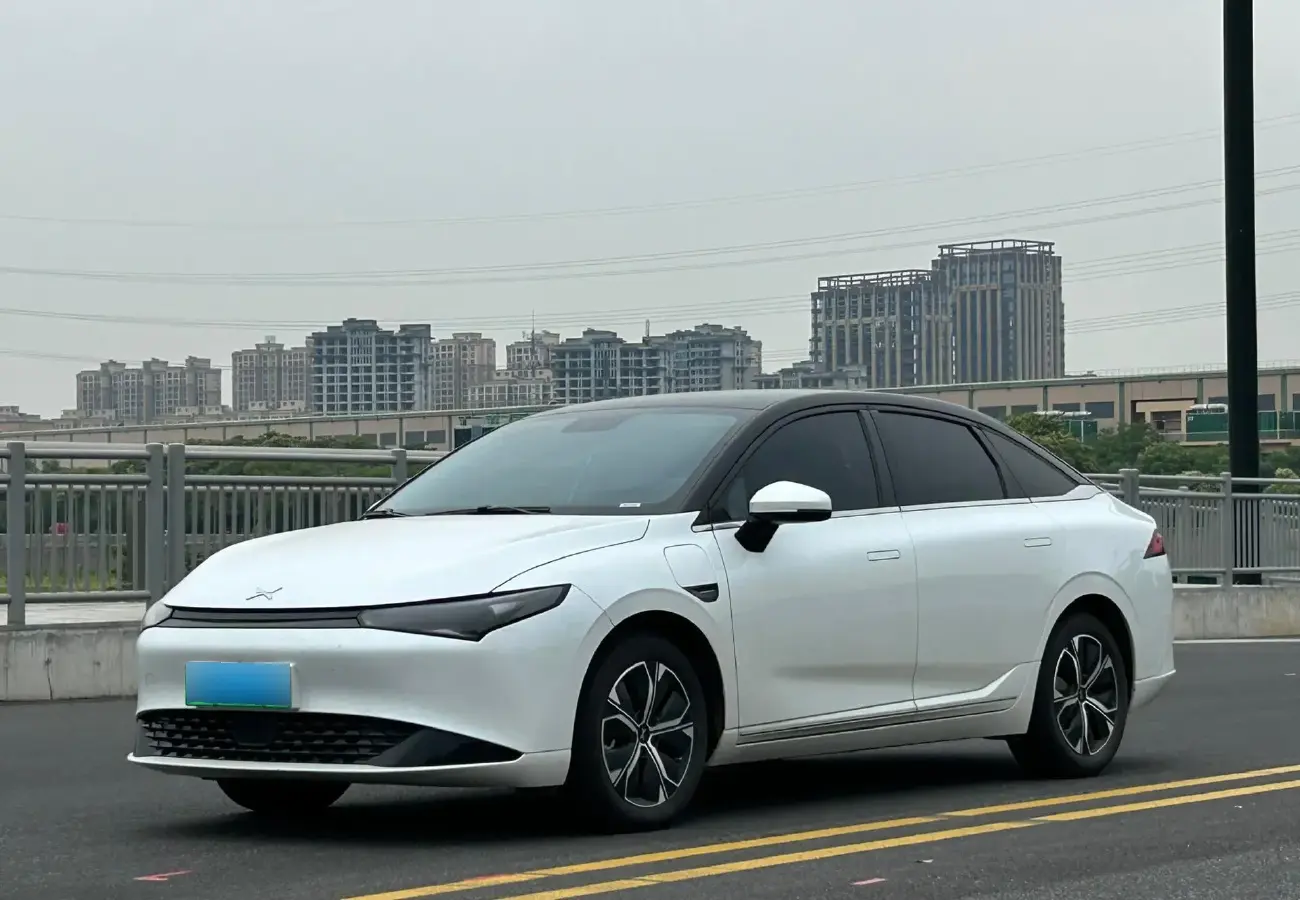 2024 Xpeng P5 BEV 55.4KWH