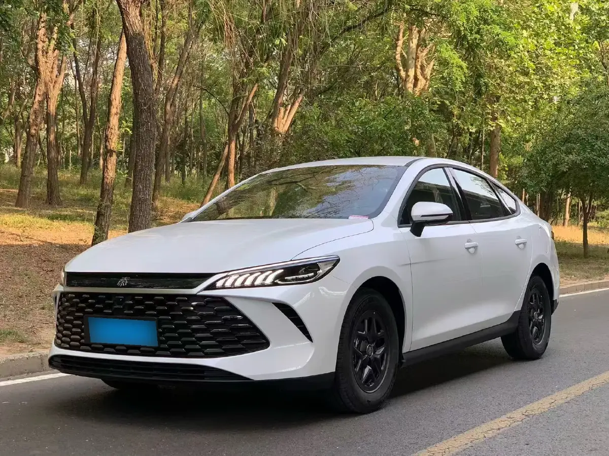 2025 BYD Qin Plus 1.5L 101HP L4 E-CVT PHEV 7.68KWH