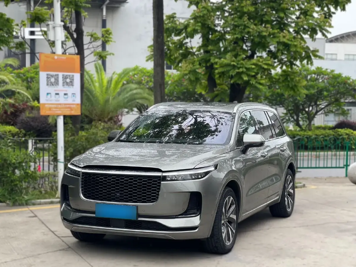 2021 Li ONE Range Extended 131HP REEV 40.5KWH