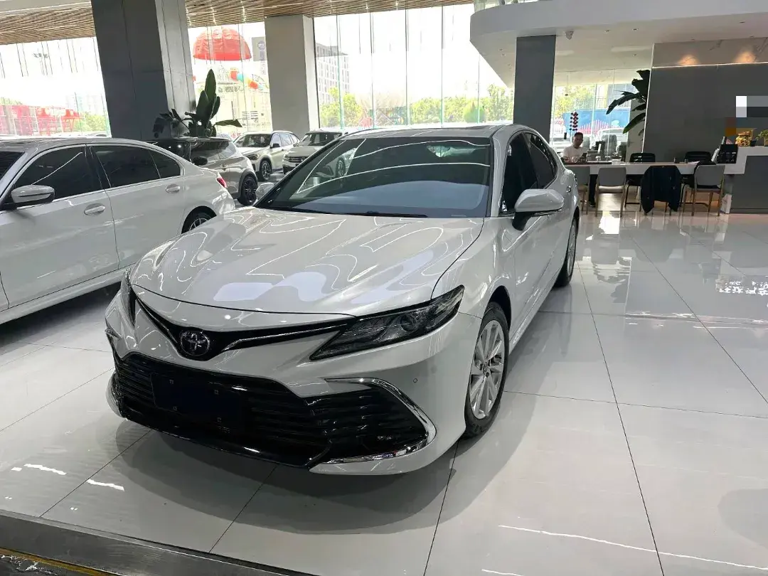 2021 Toyota Camry 2.0L 178HP L4 CVT