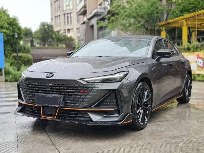 2023 ChangAn UNI-V 1.5T 188HP L4 7DCT