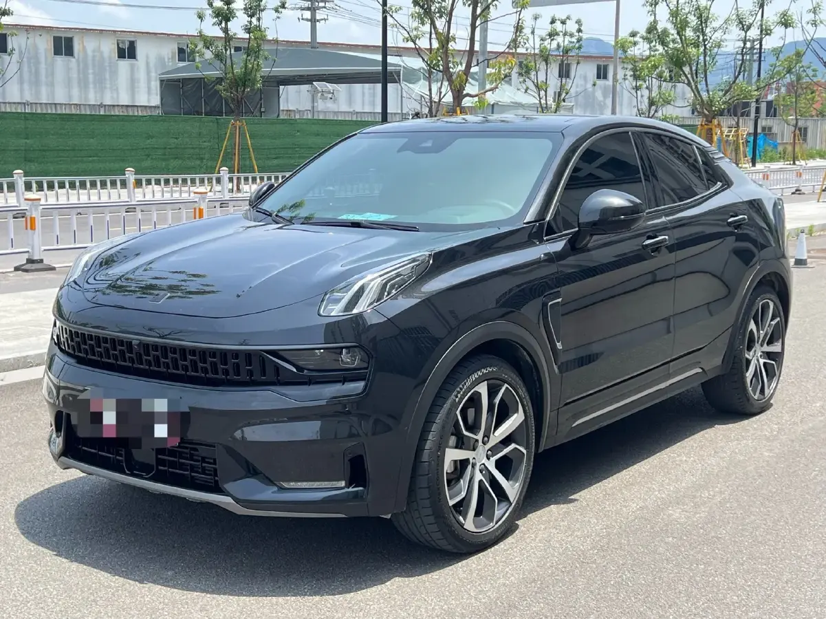 2022 LYNK&CO 05 2.0T 254HP L4 8AT