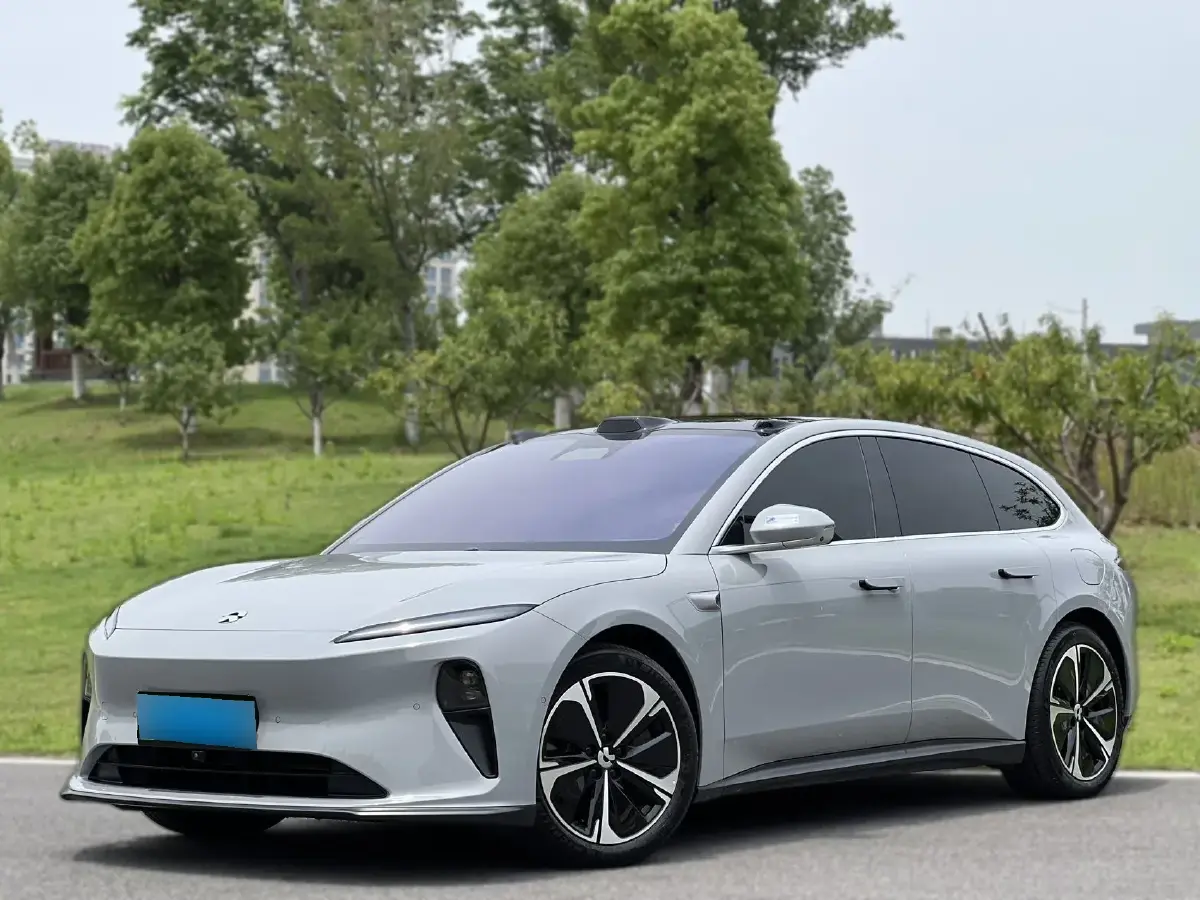 2024 NIO ET5T BEV 75KWH