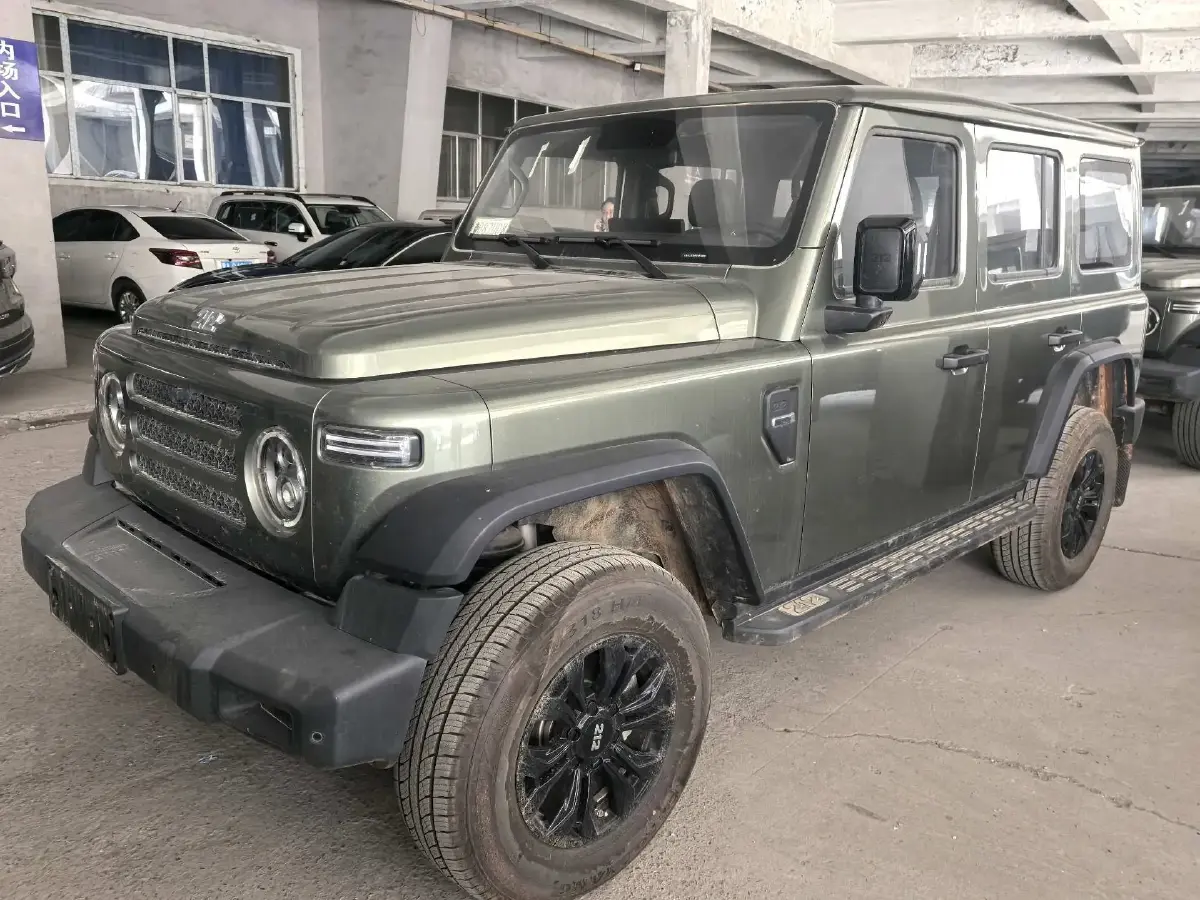 2024 212 212 T01 2.0T 252HP L4 8AT