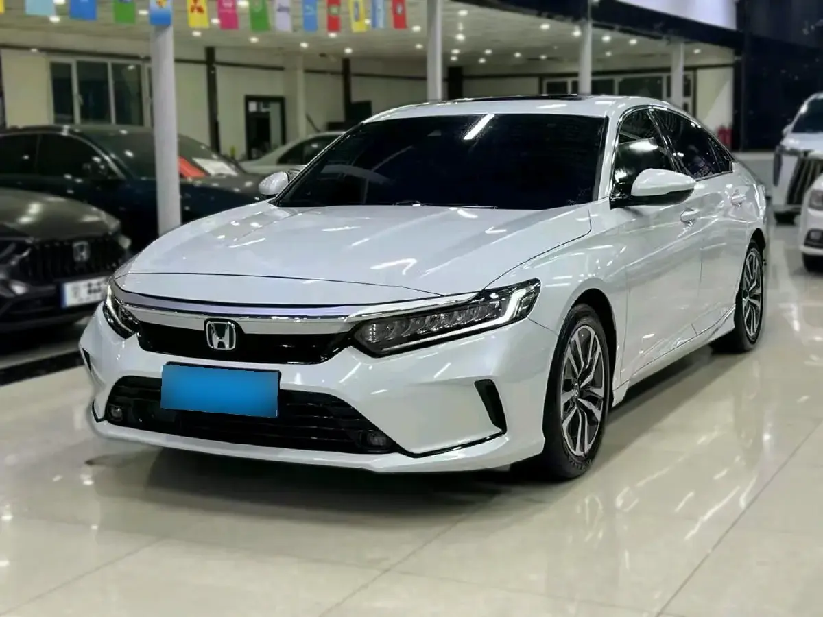 2022 Honda Inspire 2.0L 146HP L4 E-CVT Hybrid