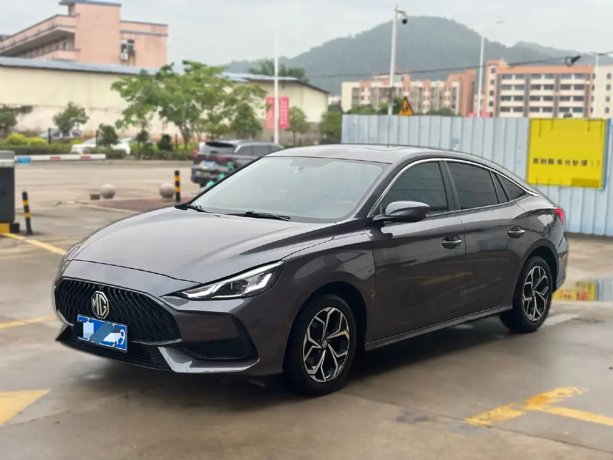 2021 MG 5 1.5L 120HP L4 CVT