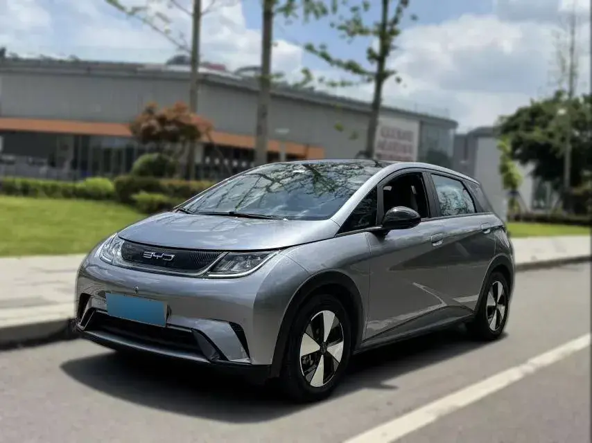 2023 BYD Dolphin BEV 44.928KWH