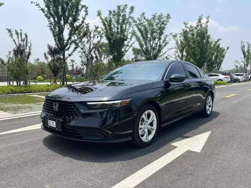 2023 Honda Accord 1.5T 192HP L4 CVT