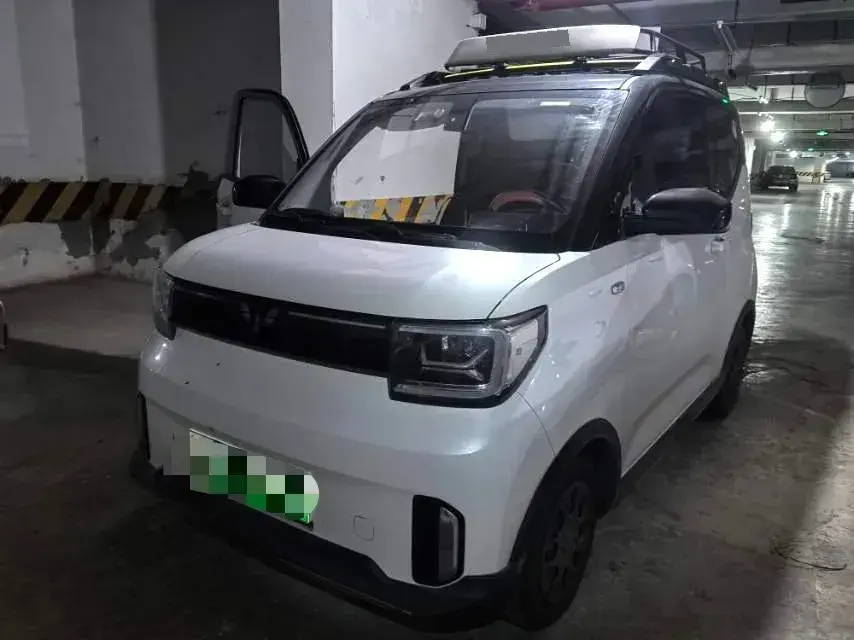 2022 WuLing HongGuang MINI EV BEV 26.5KWH