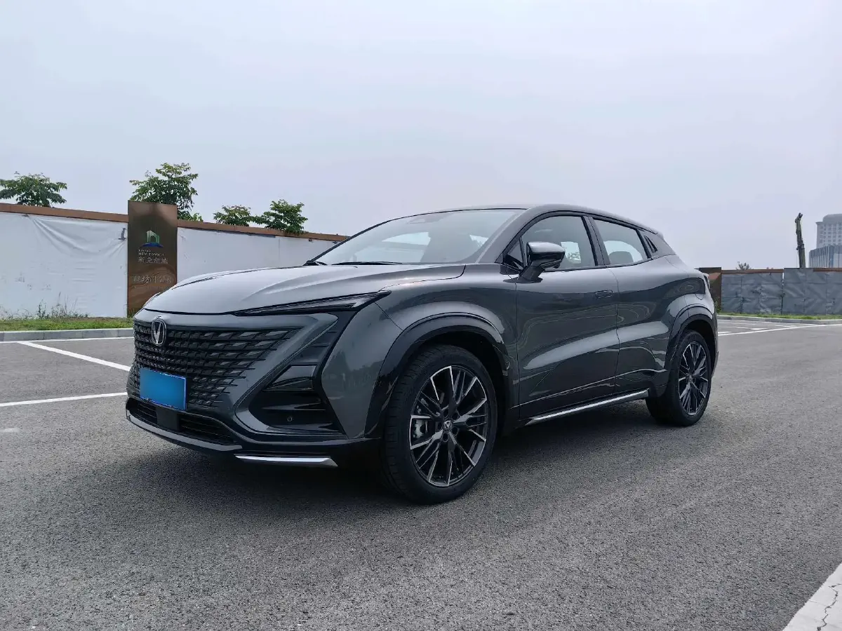 2023 ChangAn UNI-T 1.5T 188HP L4 7DCT