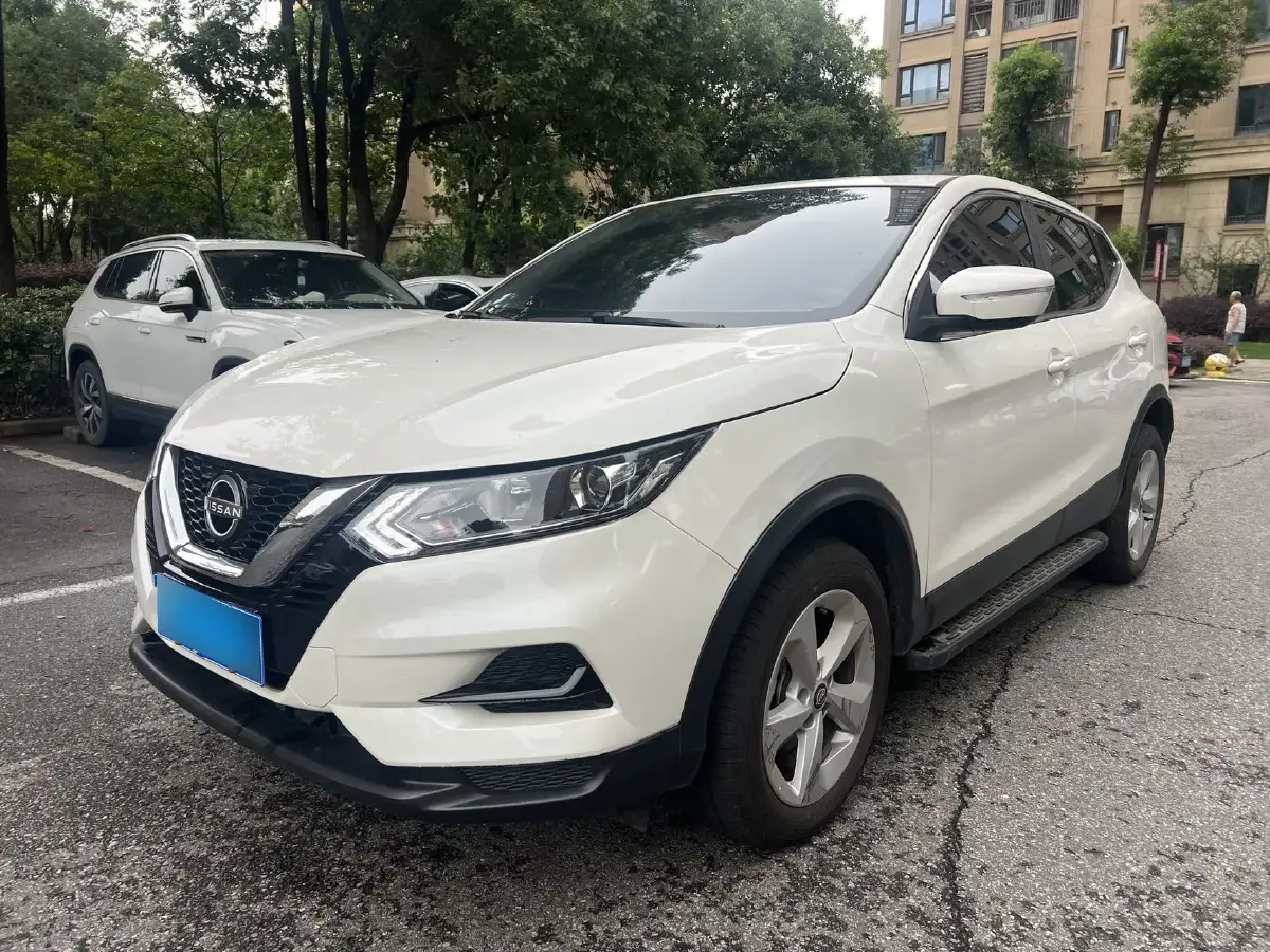2023 Nissan Qashqai 2.0L 151HP L4 CVT