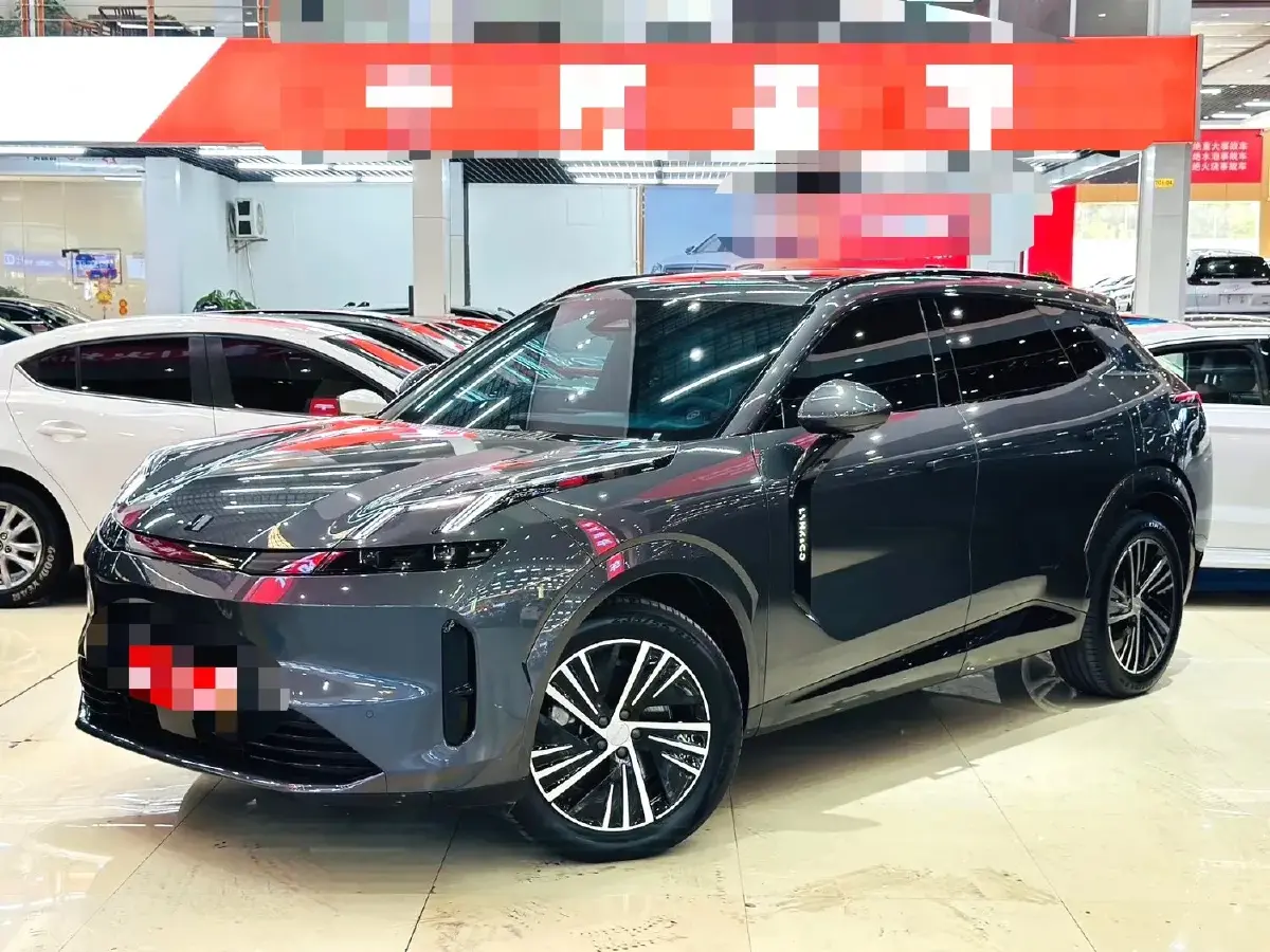2025 LYNK&CO 08 EM-P 1.5T 163HP L4 3DHT PHEV 21.2KWH