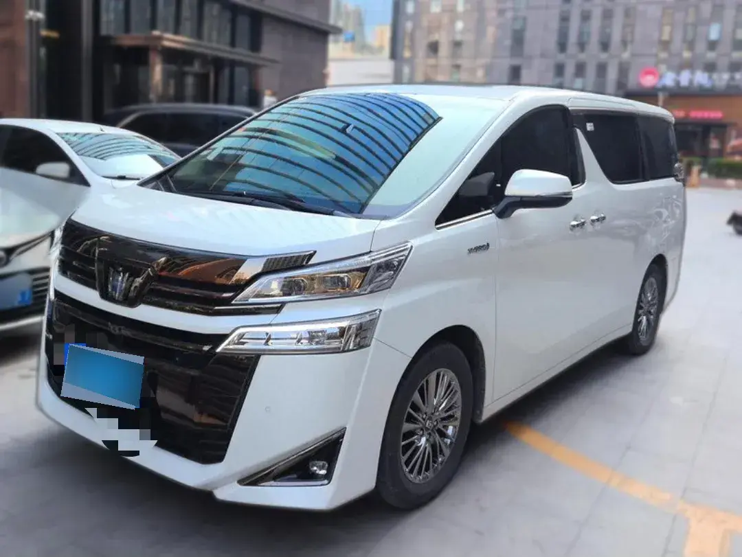 2023 Toyota Vellfire 2.5L 117HP L4 E-CVT Hybrid