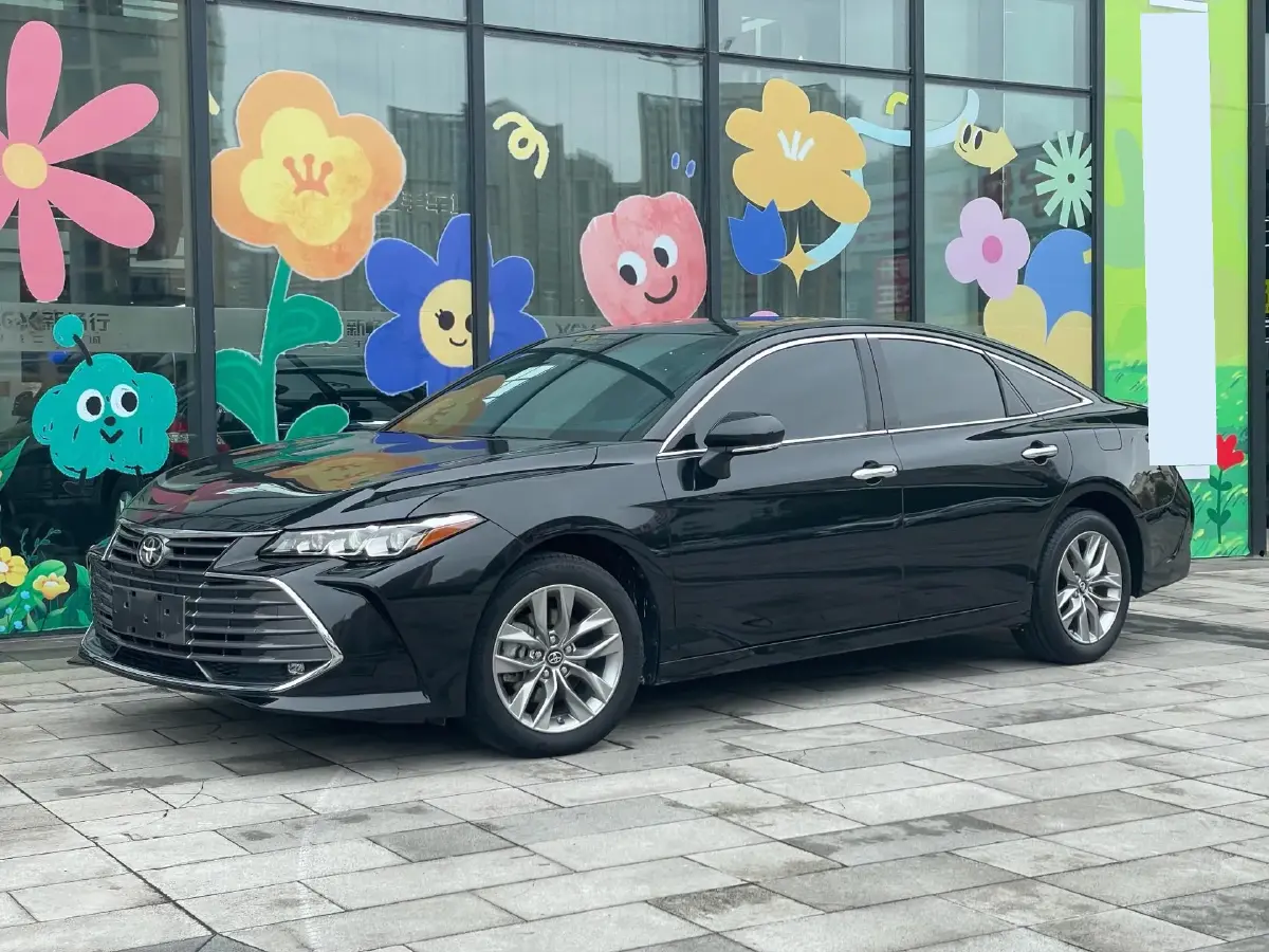 2022 Toyota Avalon 2.5L 209HP L4 8AT