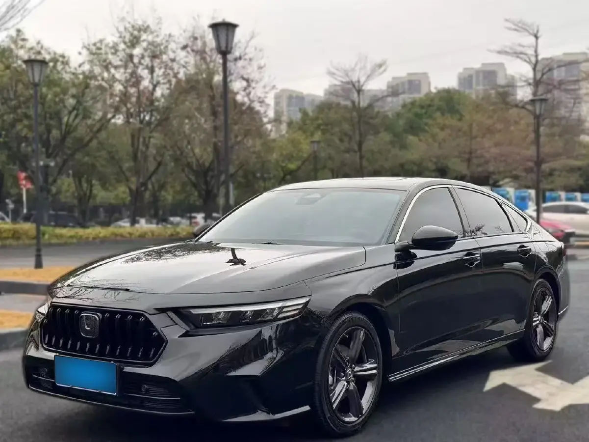 2023 Honda Inspire 1.5T 192HP L4 CVT