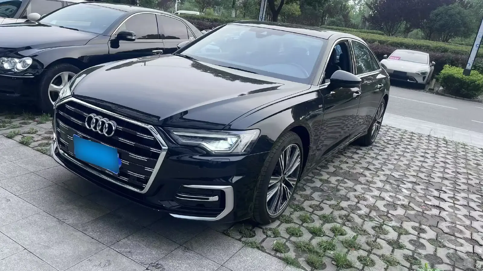 2024 Audi A6L 2.0T 190HP L4 7DCT