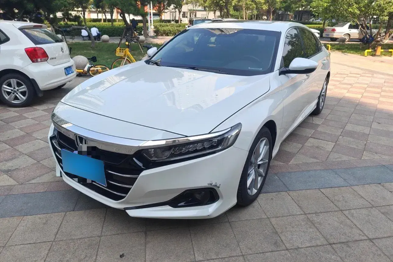 2022 Honda Accord 1.5T 194HP L4 CVT