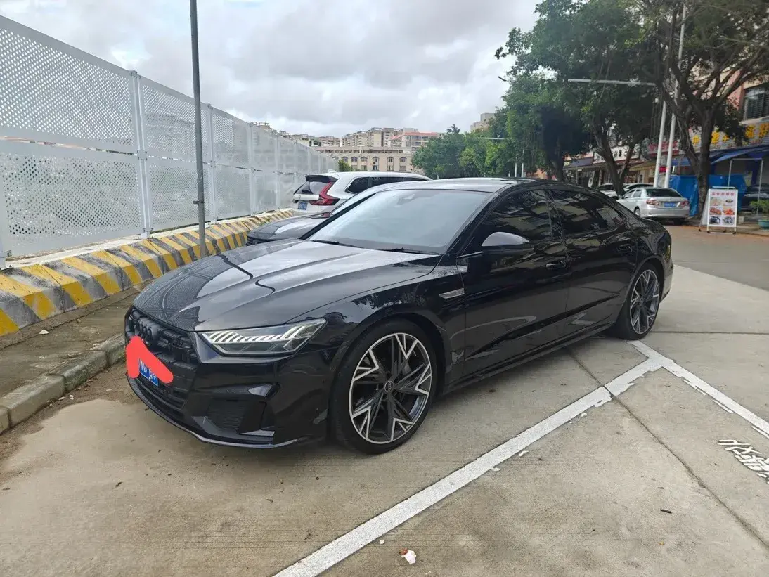 2023 Audi A7L 2.0T 245HP L4 7DCT
