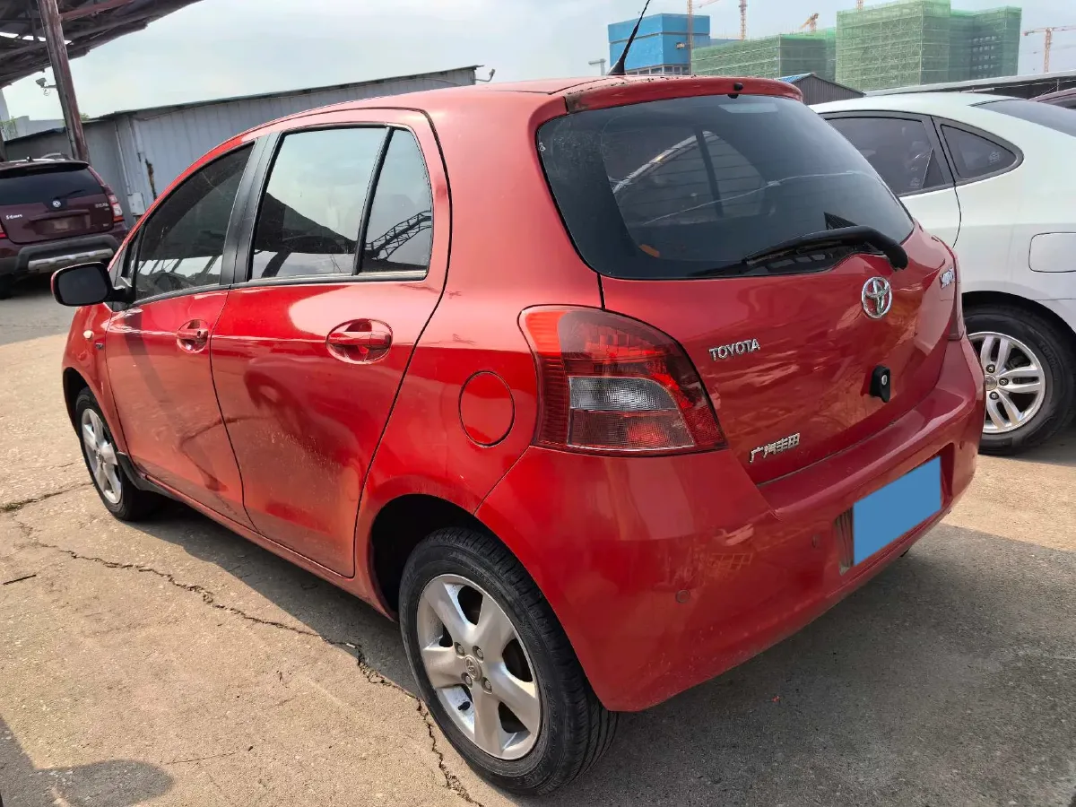 2011 Toyota Yaris 1.6L 118HP L4 4AT,autocango,china used car exporter,china ev exporter,chinese used car exporter,chinese used ev exporter