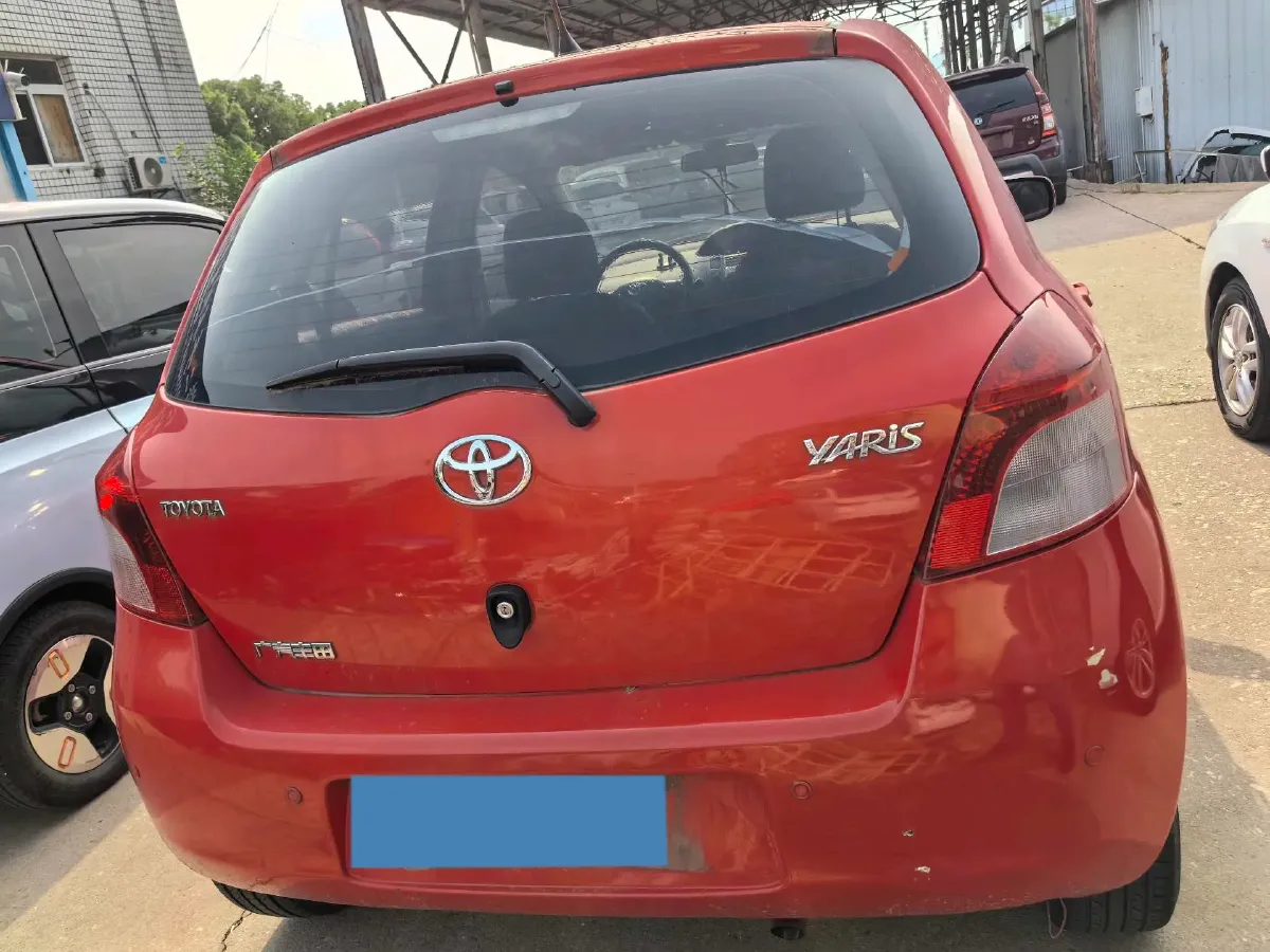 2011 Toyota Yaris 1.6L 118HP L4 4AT,autocango,china used car exporter,china ev exporter,chinese used car exporter,chinese used ev exporter