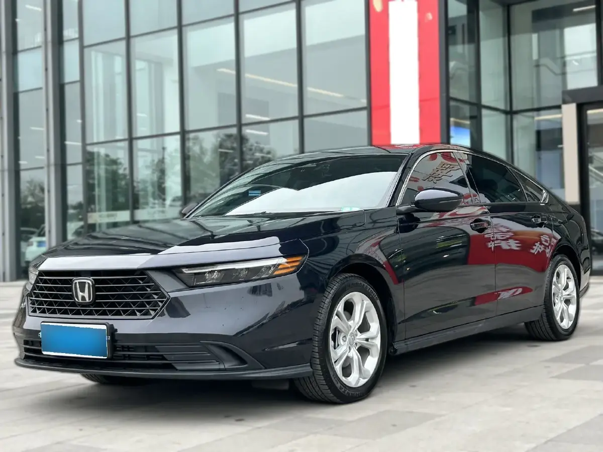 2023 Honda Accord 1.5T 192HP L4 CVT