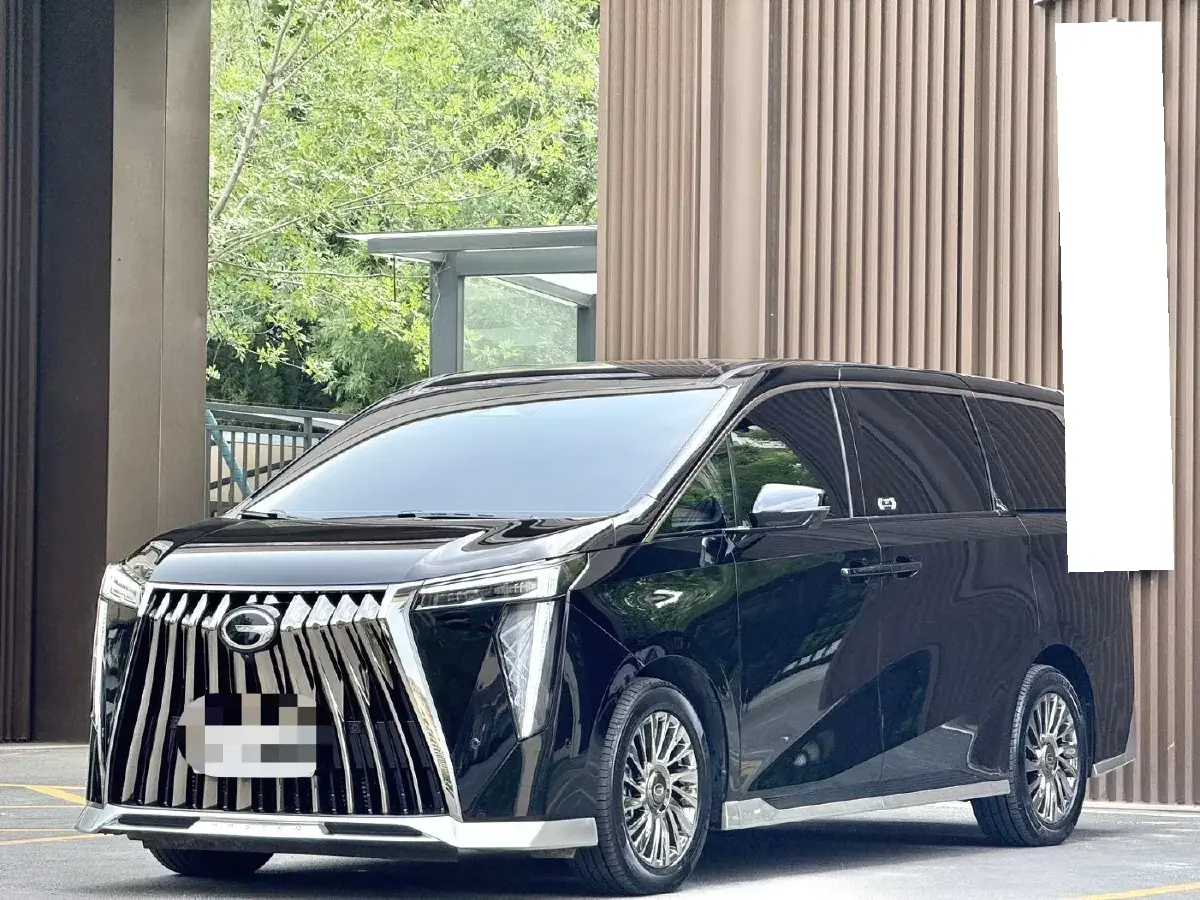 2024 GAC Trumpchi M8 2.0T 252HP L4 8AT