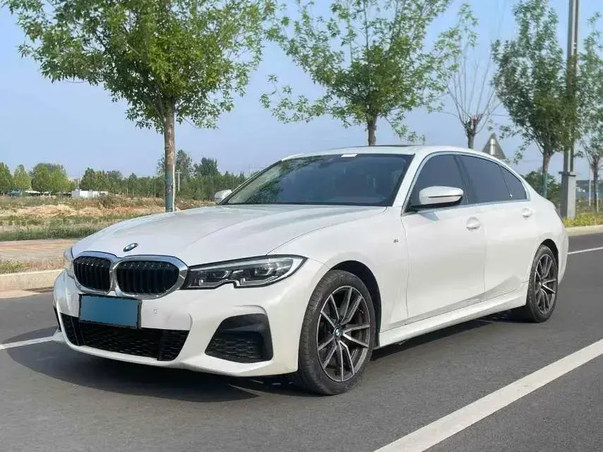 2023 BMW 3 Series 2.0T 184HP L4 8AT