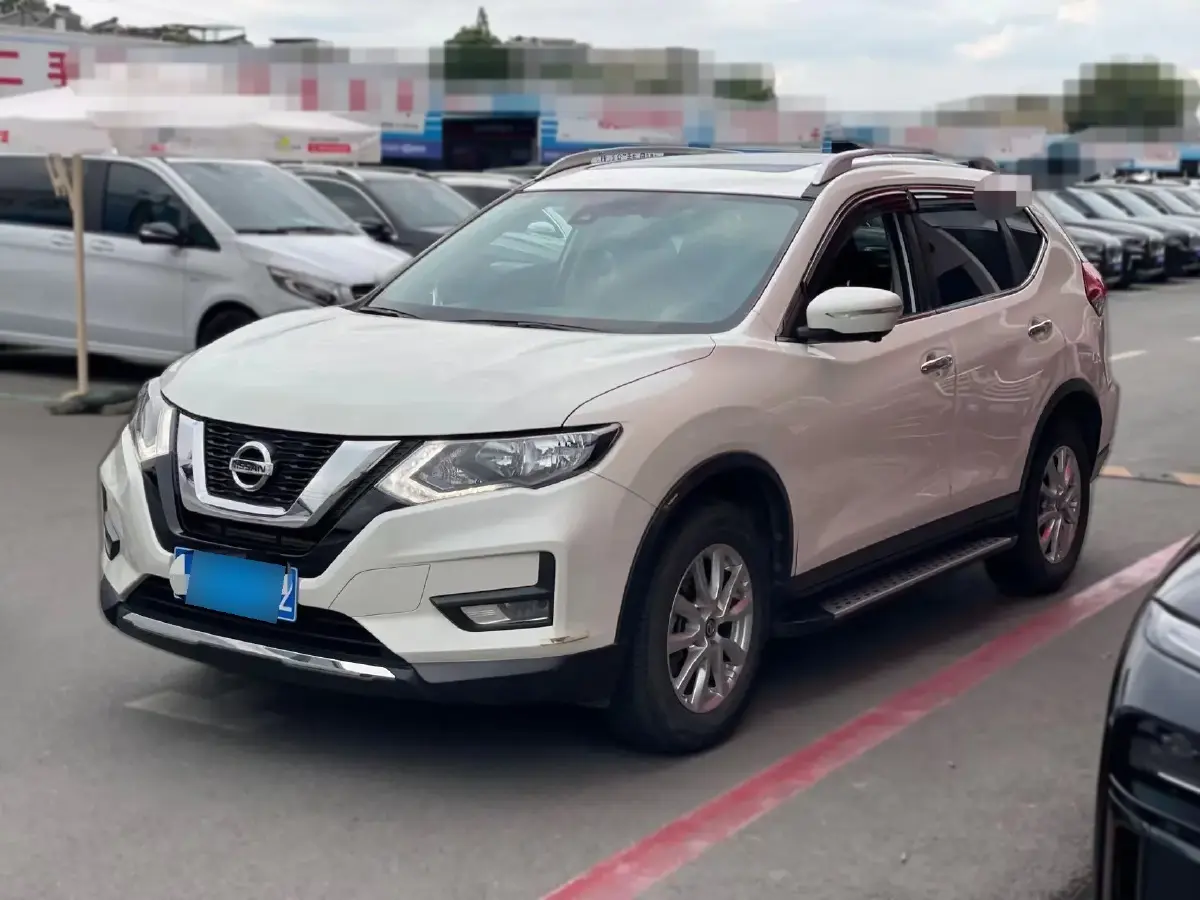 2021 Nissan X-Trail 2.0L 151HP L4 CVT