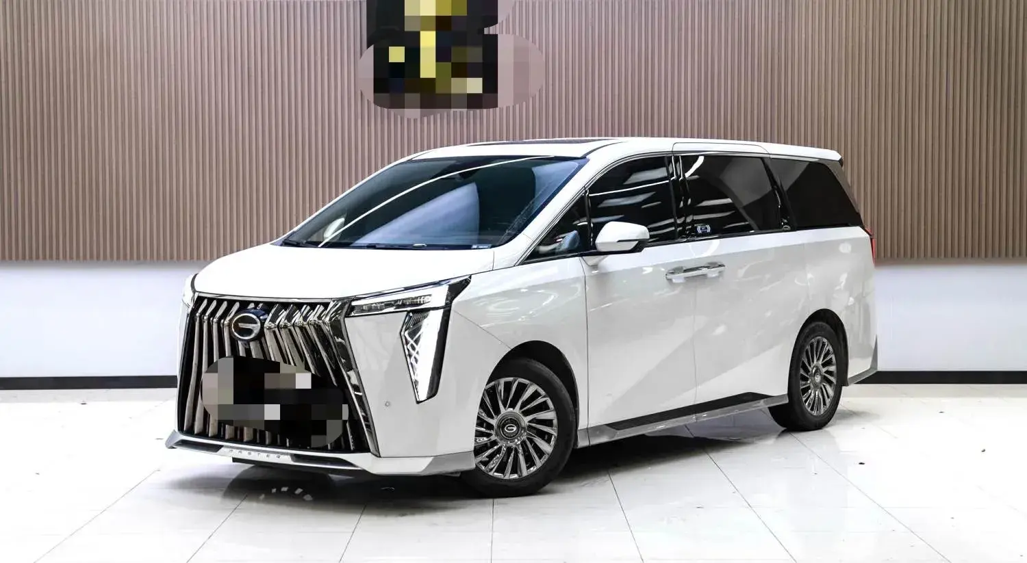 2023 GAC Trumpchi M8 2.0T 252HP L4 8AT