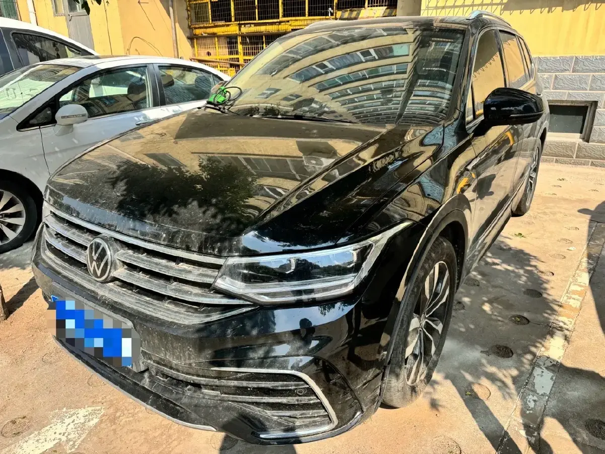 2024 Volkswagen Tiguan L 2.0T 186HP L4 7DCT