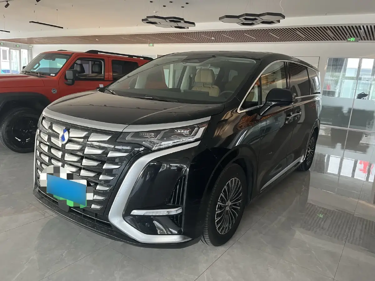 2024 Denza D9 1.5T 139HP L4 E-CVT PHEV 40KWH
