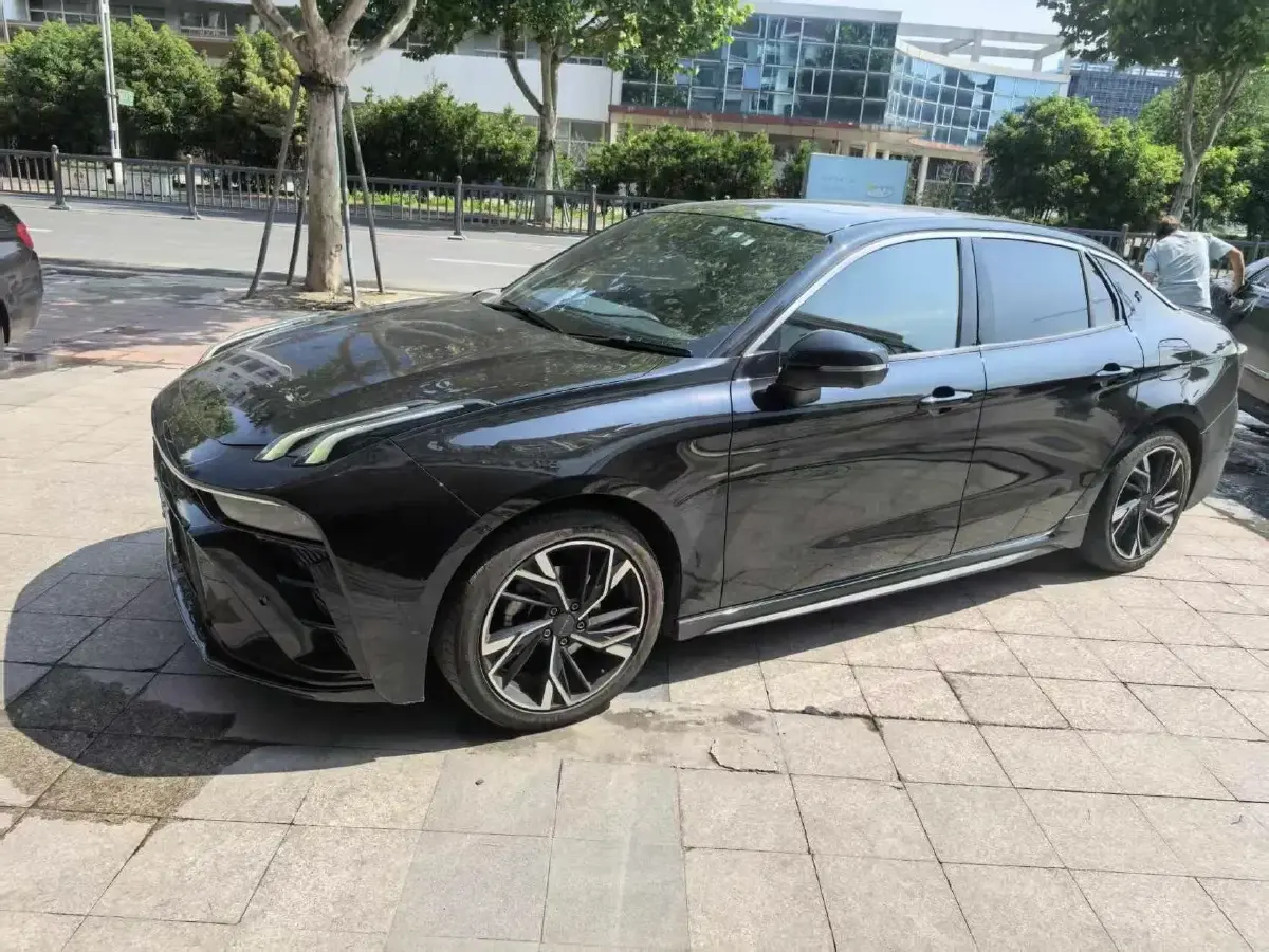 2023 LYNK&CO 03 2.0T 254HP L4 7DCT