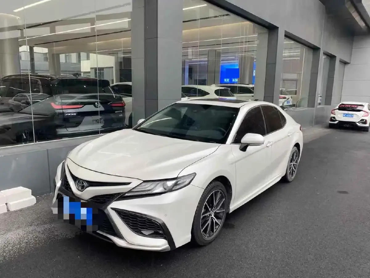 2021 Toyota Camry 2.0L 178HP L4 CVT