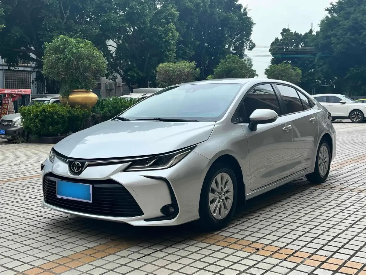 2021 Toyota Corolla 1.2T 116HP L4 CVT