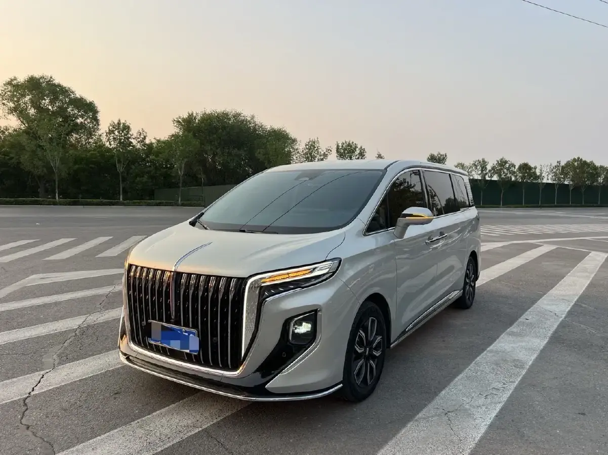 2023 HongQi HQ9 2.0T 252HP L4 8AT