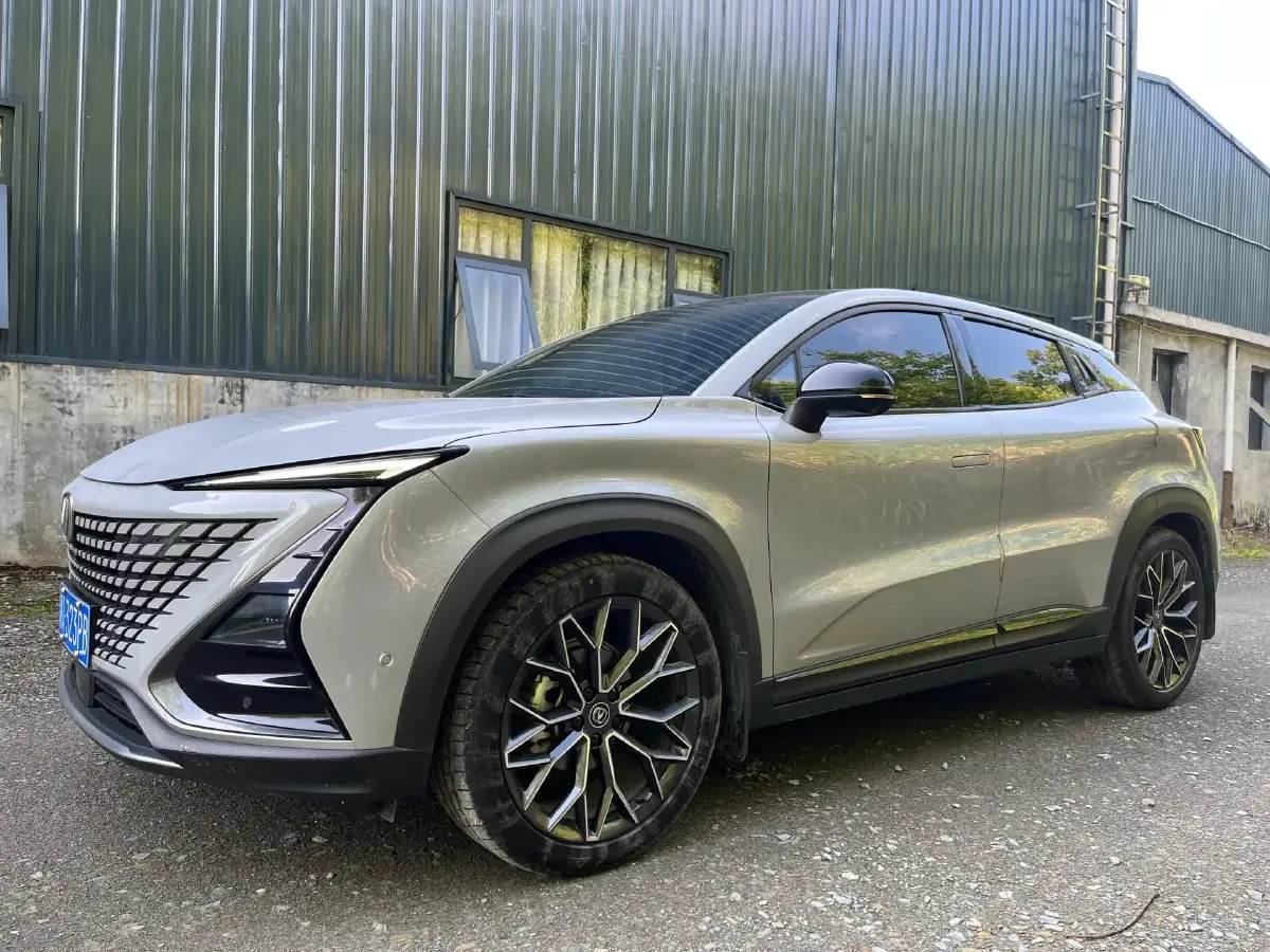 2022 ChangAn UNI-T 1.5T 188HP L4 7DCT