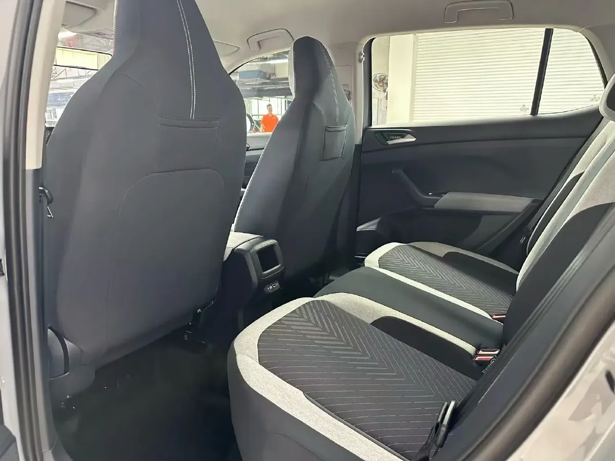 2025 Volkswagen Tharu 1.5L 110HP L4 6AT,autocango,china used car exporter,china ev exporter,chinese used car exporter,chinese used ev exporter