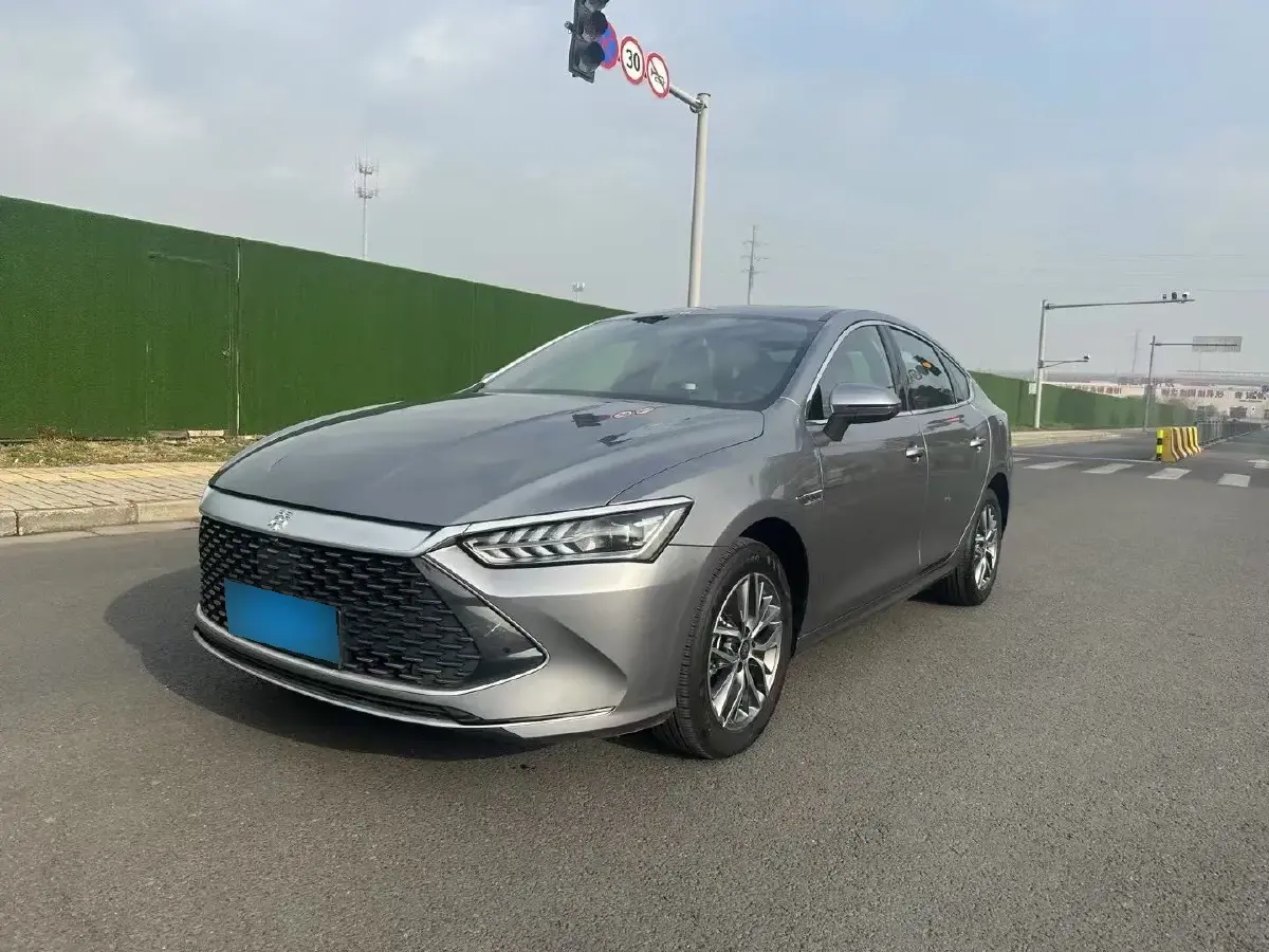 2023 BYD Qin Plus 1.5L 110HP L4 E-CVT PHEV 18.32KWH