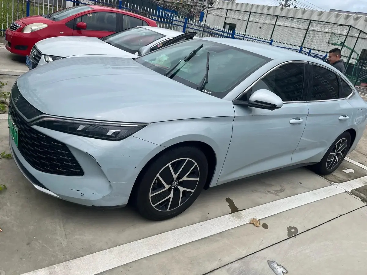 2024 BYD QinL 1.5L 101HP L4 E-CVT PHEV 10.08KWH