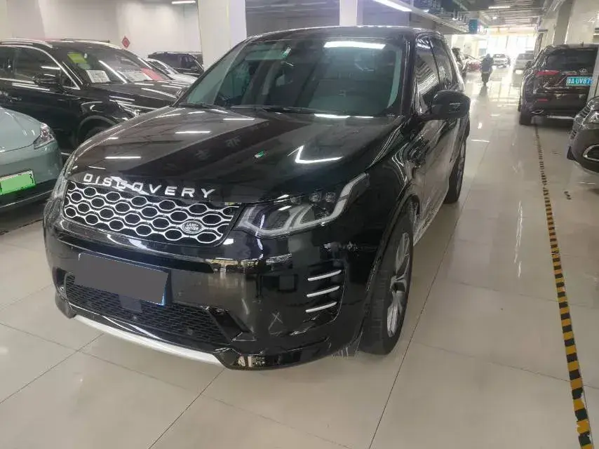 2024 Land Rover Discovery Sport 2.0T 249HP L4 9AT