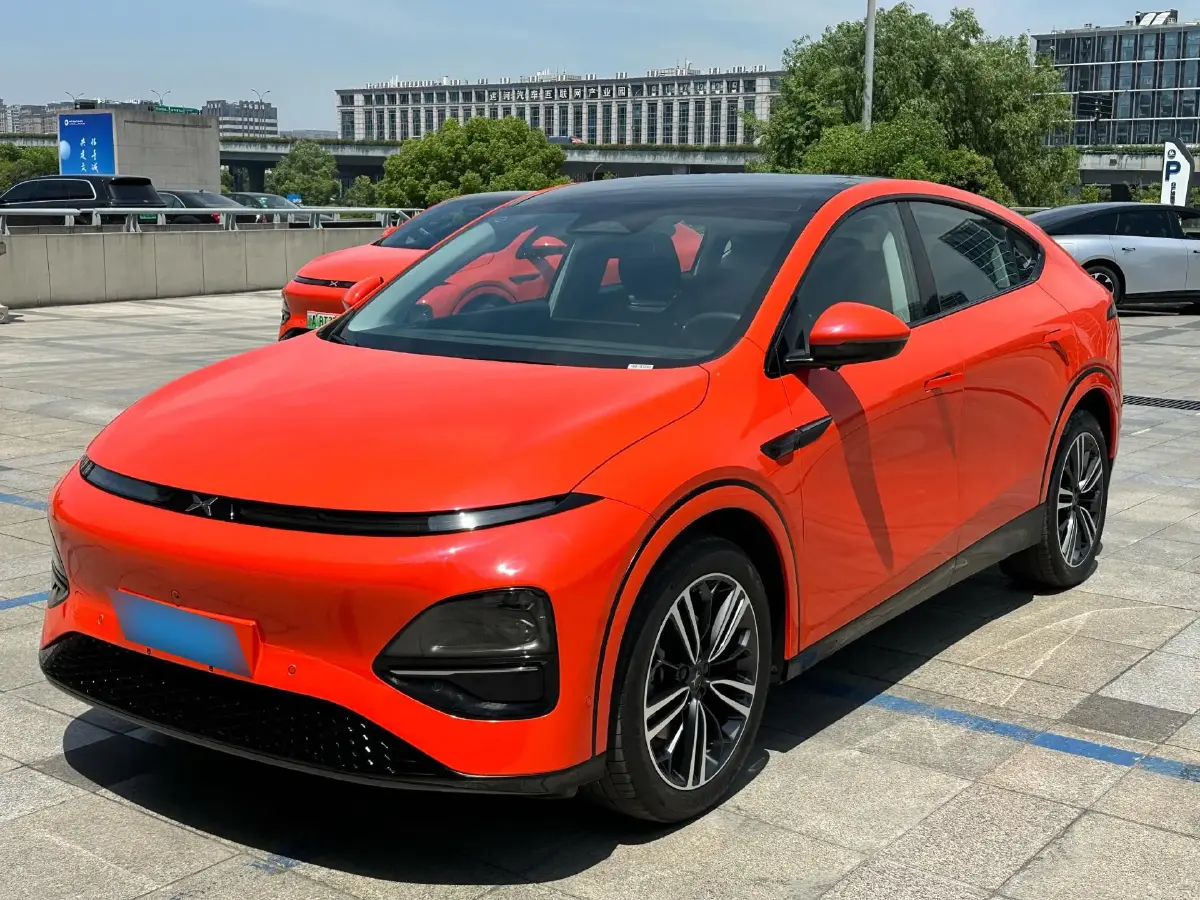 2023 Xpeng G6 BEV 66KWH
