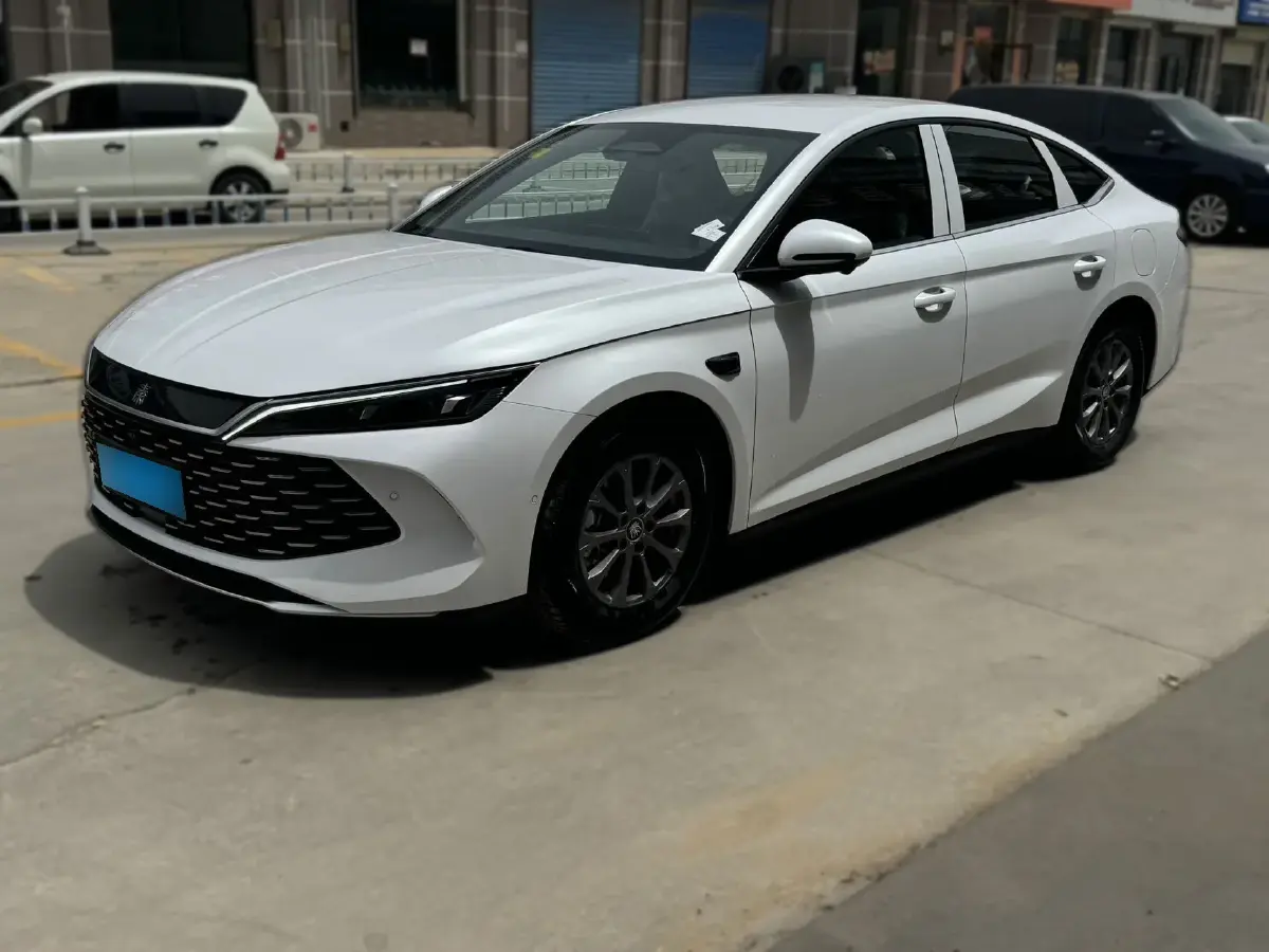 2025 BYD QinL 1.5L 101HP L4 E-CVT PHEV 10.08KWH