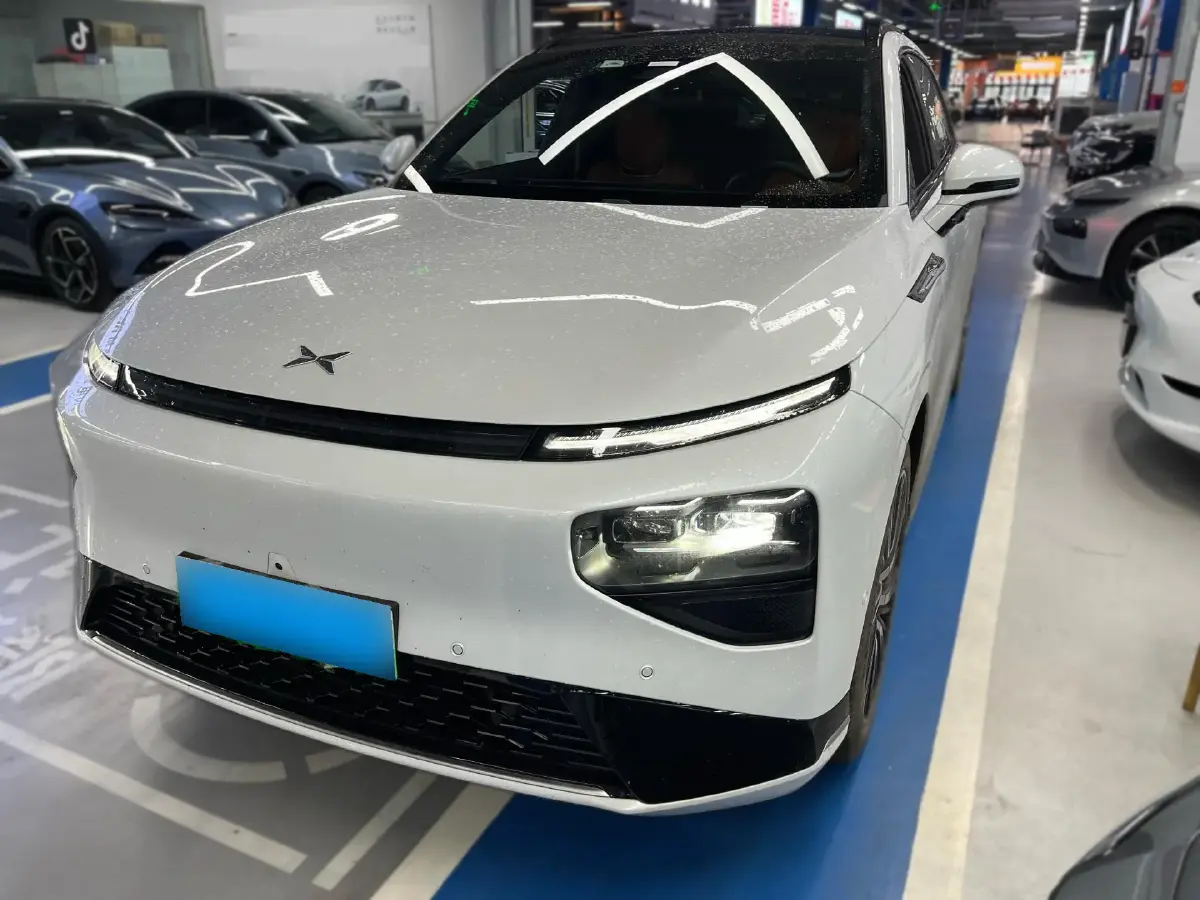 2024 Xpeng G9 BEV 78.2KWH