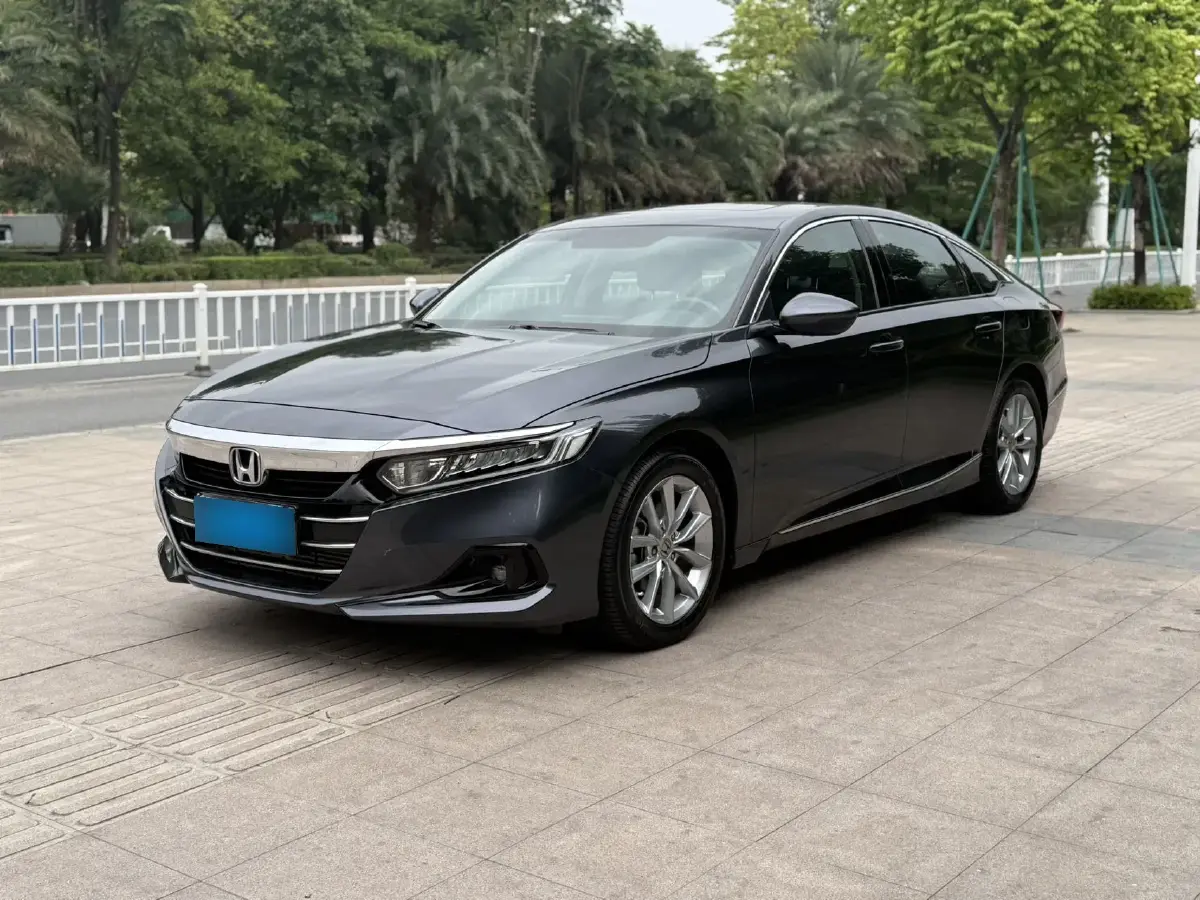 2022 Honda Accord 1.5T 194HP L4 CVT