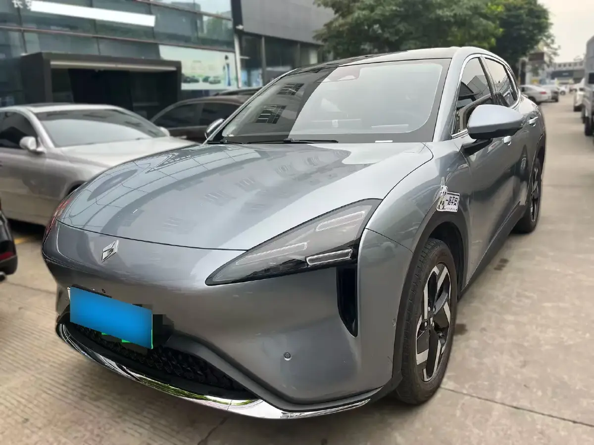 2024 BaoJun Cloud Sea BEV 56.7KWH