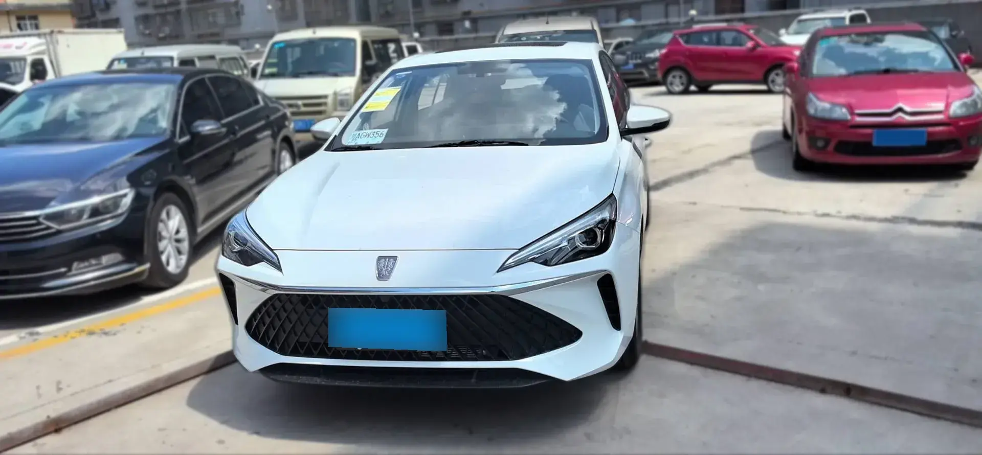 2023 Roewe i5 1.5L 129HP L4 CVT