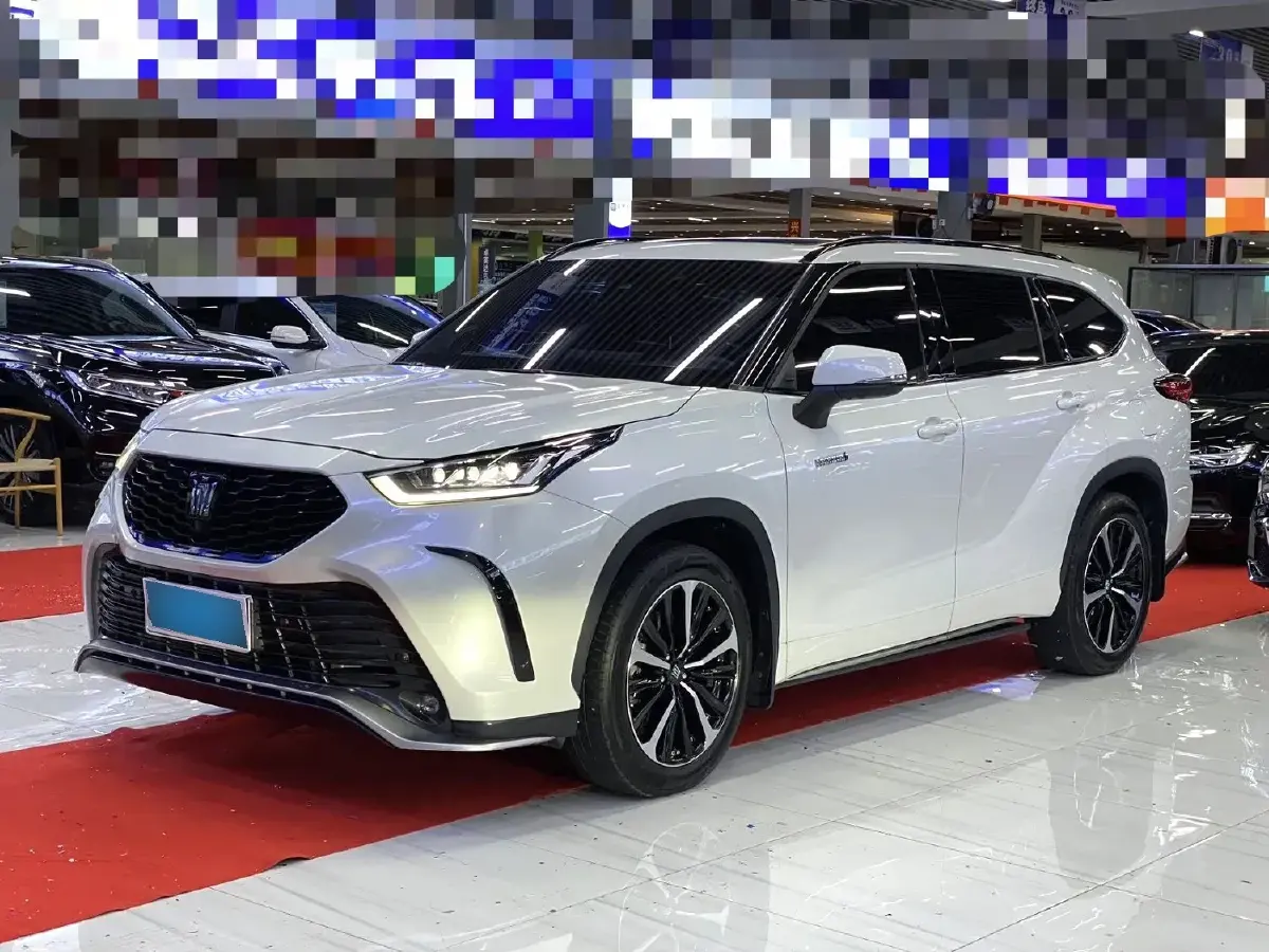 2022 Toyota Crown Kluger 2.5L 192HP L4 E-CVT Hybrid